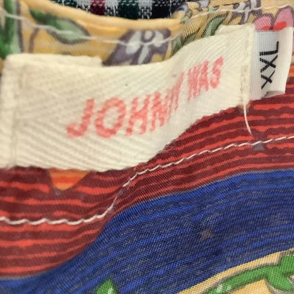 Johnny Was 100% silk top  XXL button front Preowned - Picture 9 of 11